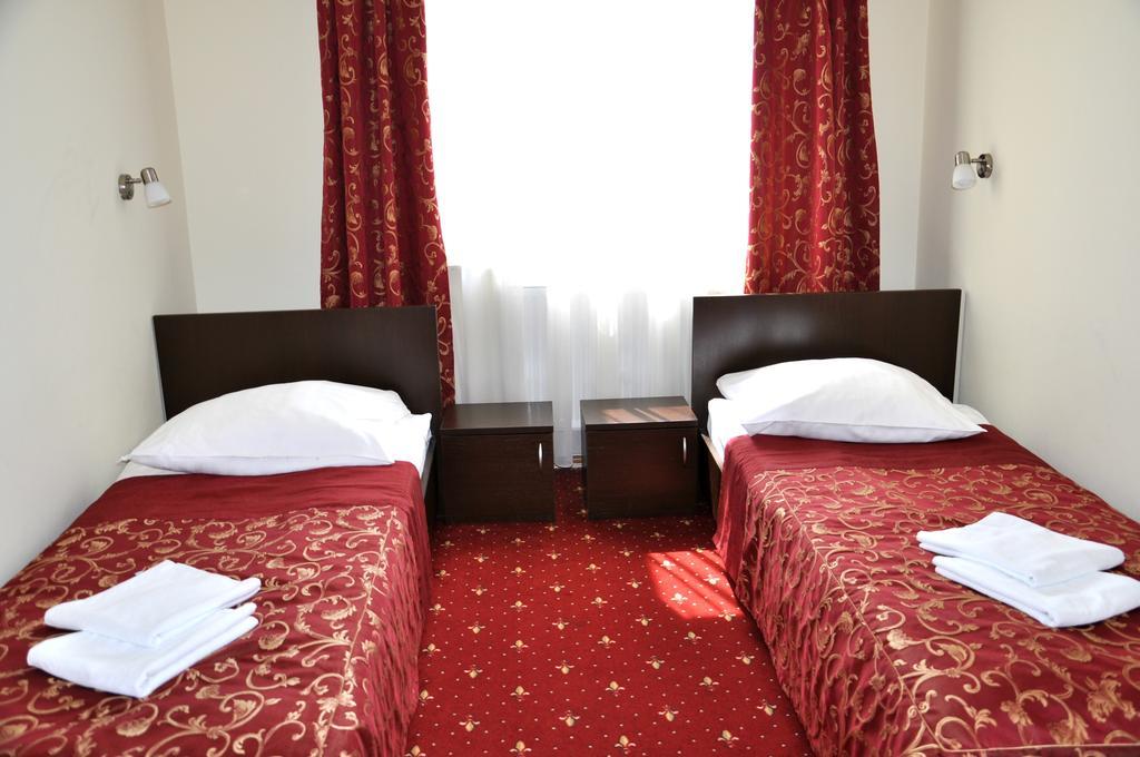 Hotel Korona Rzeszów Exteriér fotografie